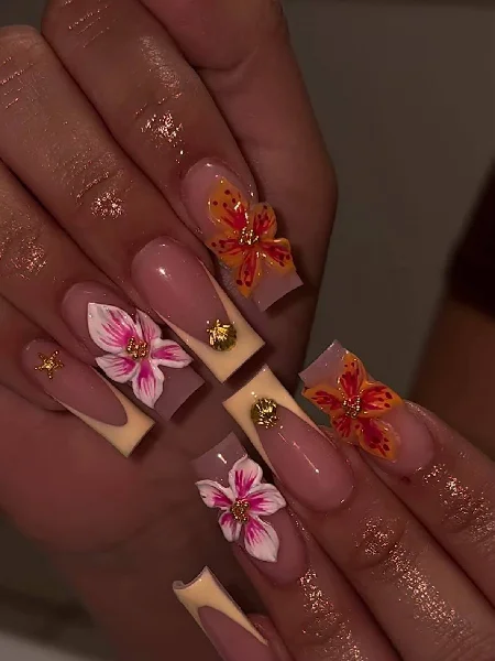 VIN NAIL BAR