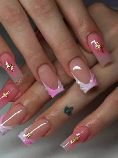 VIN NAIL BAR