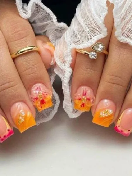 VIN NAIL BAR