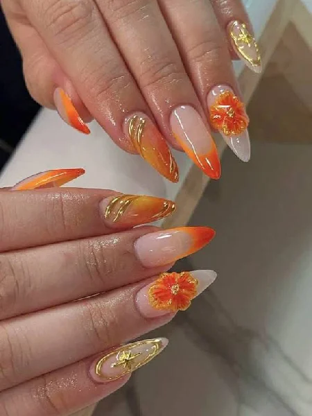 VIN NAIL BAR