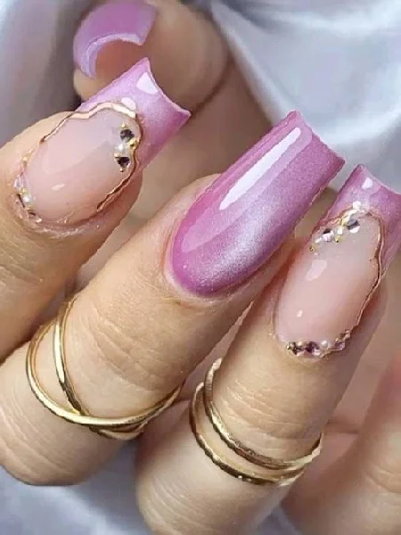 VIN NAIL BAR